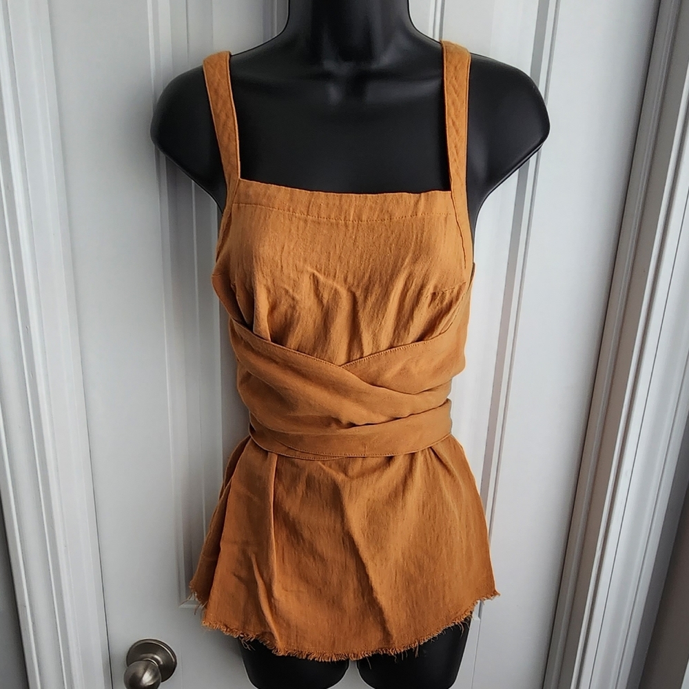 Molly Green Small rustic top